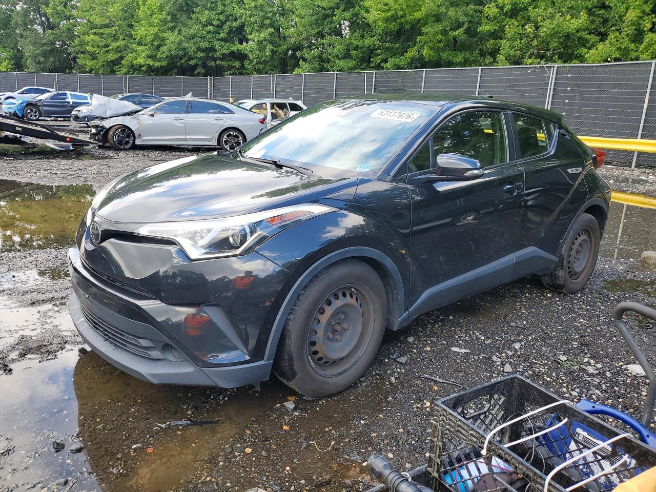 2019 TOYOTA C-HR LE