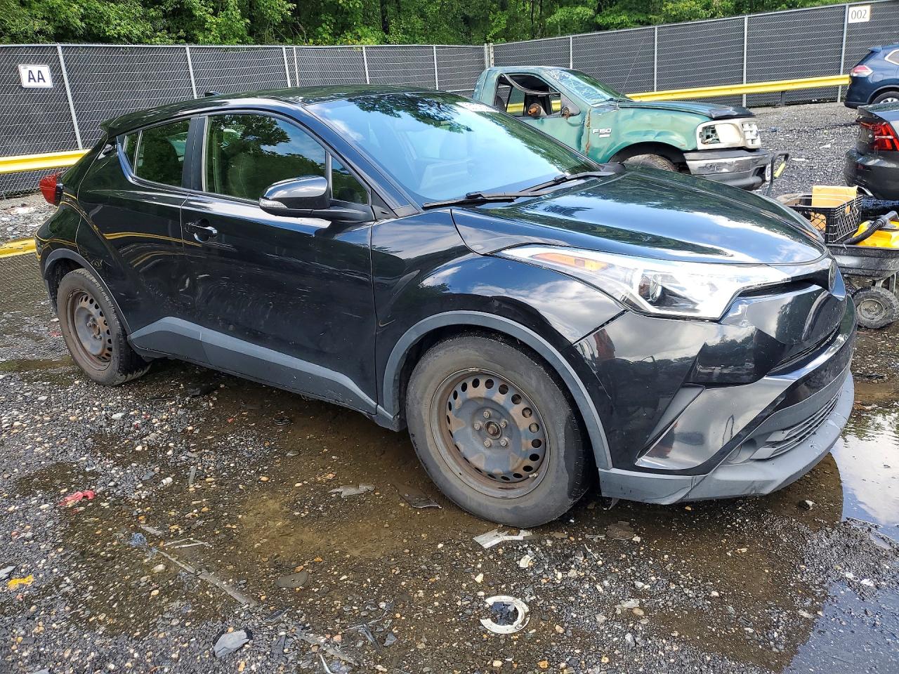 2019 TOYOTA C-HR LE — снимка 4