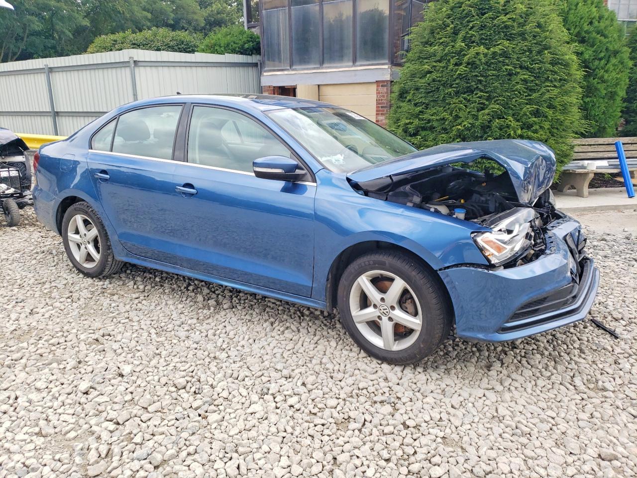 2017 VOLKSWAGEN JETTA SE — снимка 4