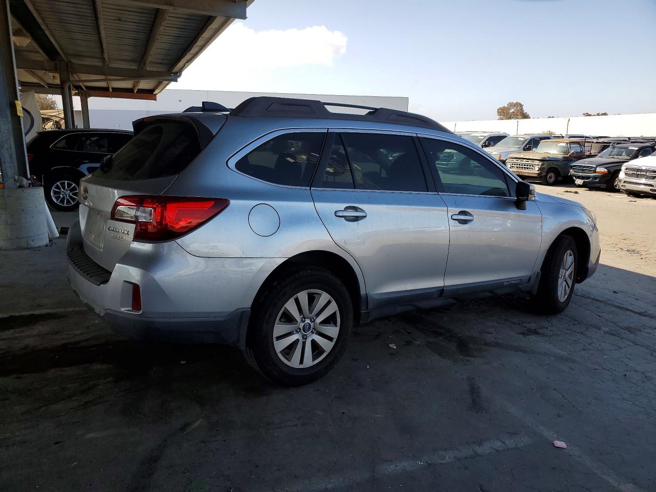 2017 SUBARU OUTBACK 2.5I PREMIUM — снимка 3
