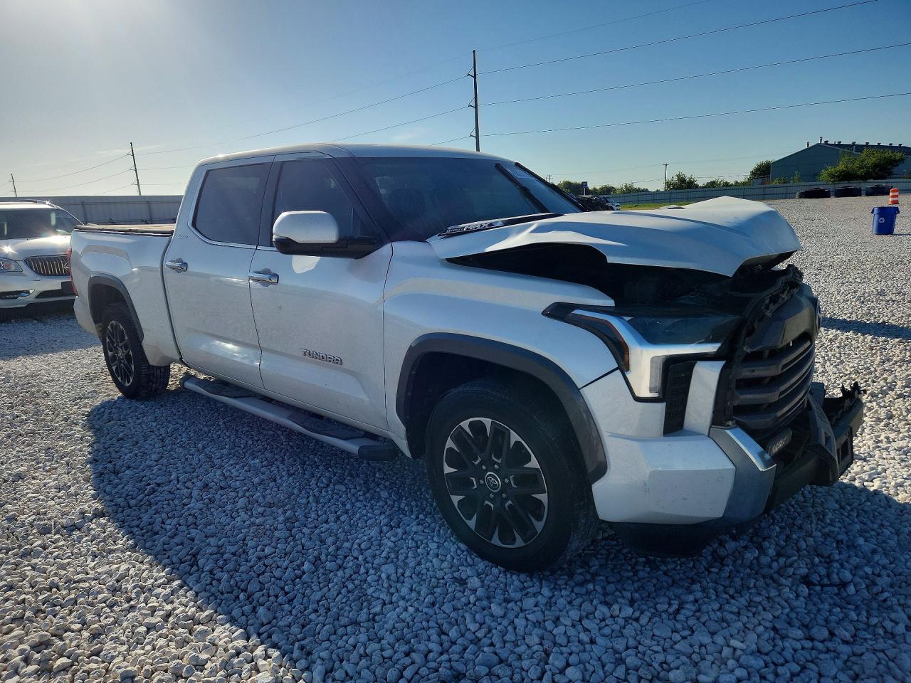 2023 TOYOTA TUNDRA CREWMAX LIMITED — снимка 4