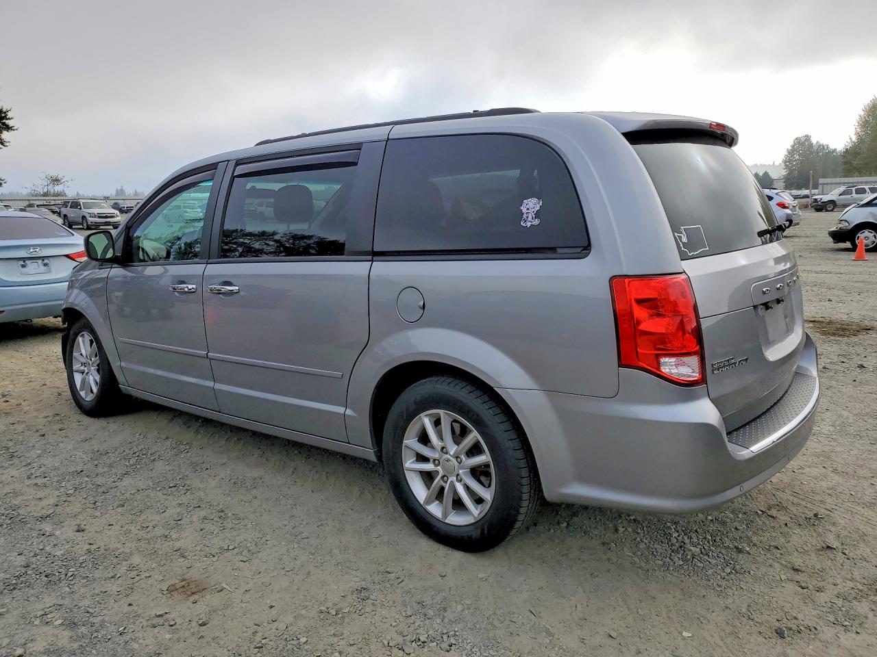 2016 DODGE GRAND CARAVAN SXT — снимка 2