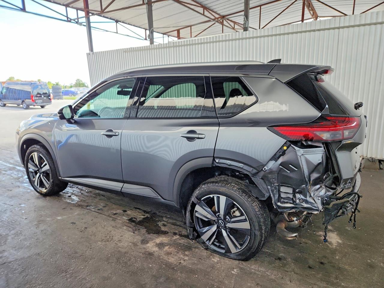2026 NISSAN ROGUE SL — снимка 2