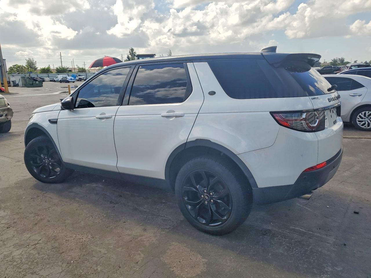 2017 LAND ROVER DISCOVERY SPORT HSE — снимка 2