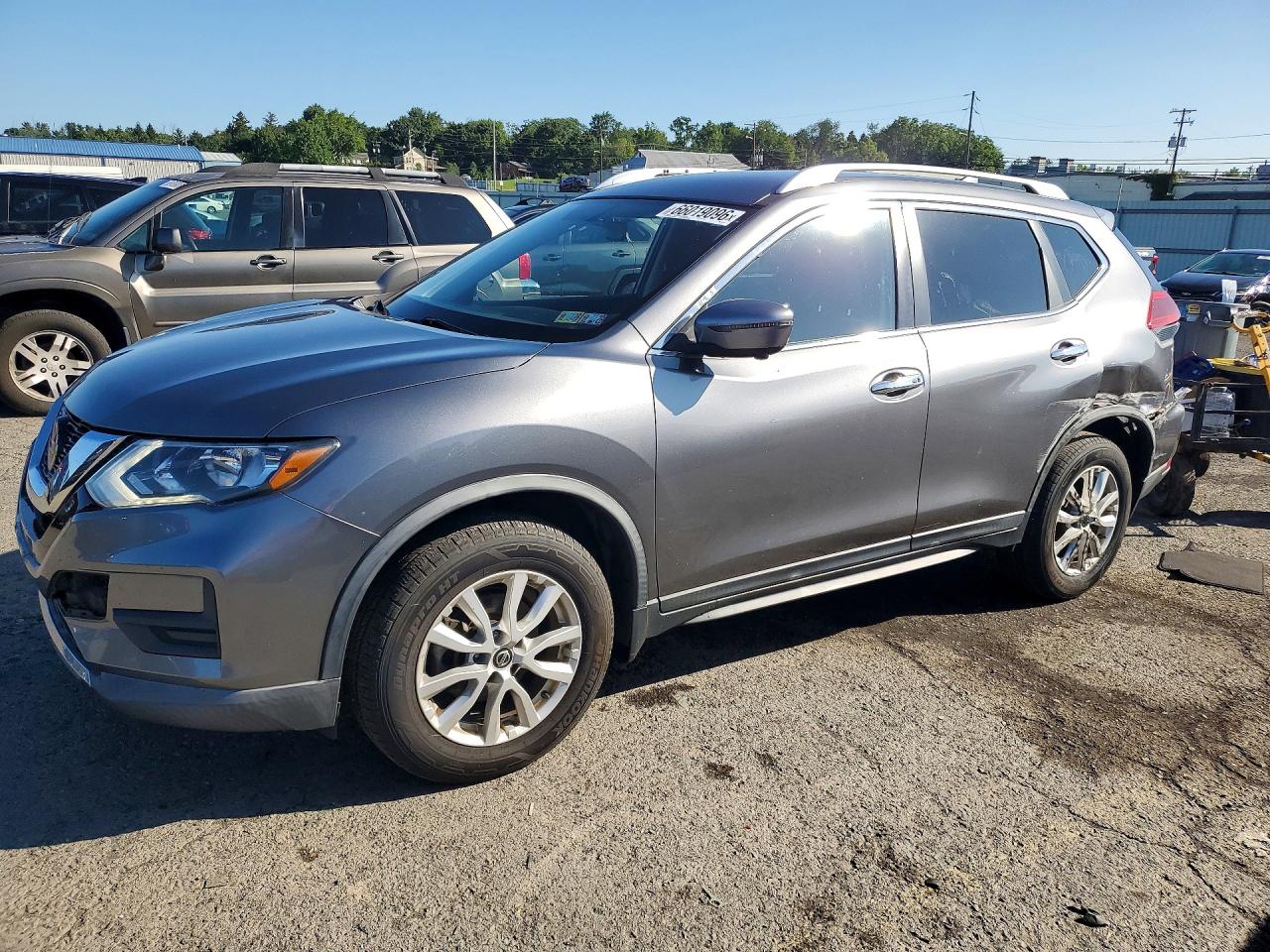 2018 NISSAN ROGUE SV