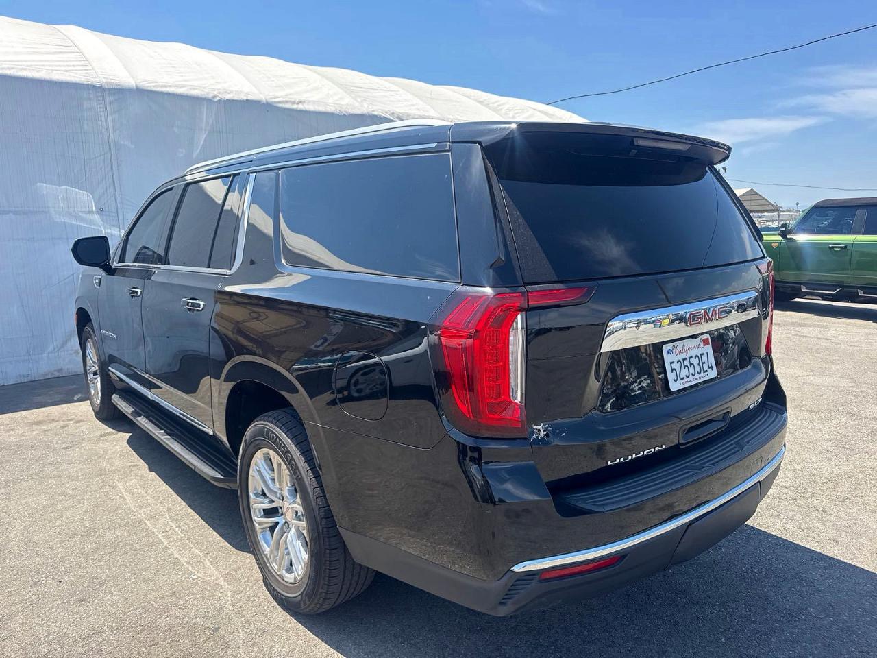 2021 GMC YUKON XL K1500 SLT — снимка 3