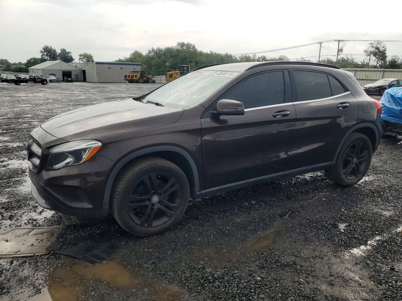 2015 MERCEDES-BENZ GLA 250 4MATIC