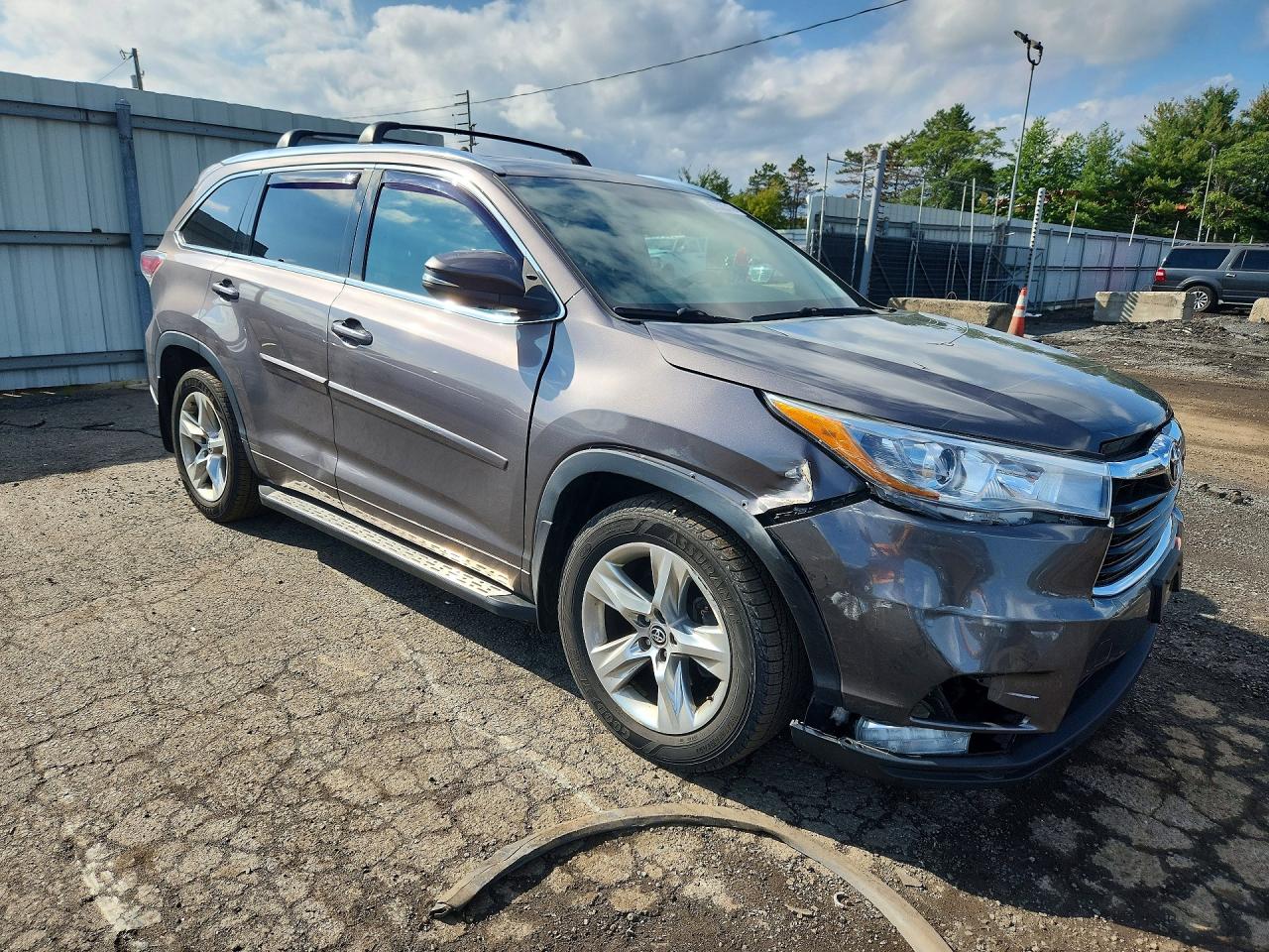 2016 TOYOTA HIGHLANDER LIMITED — снимка 4