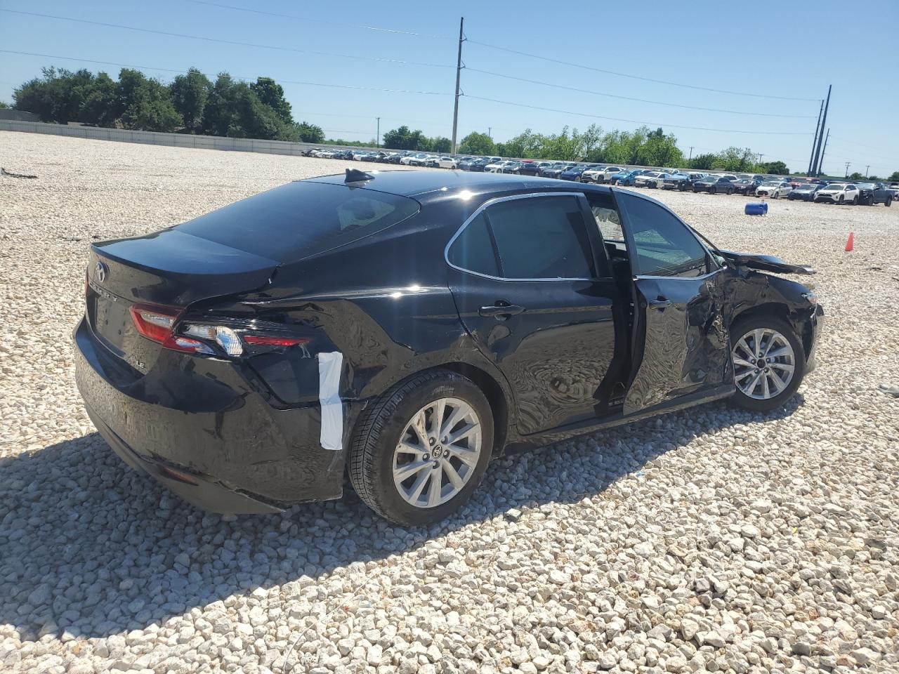2022 TOYOTA CAMRY LE — снимка 3
