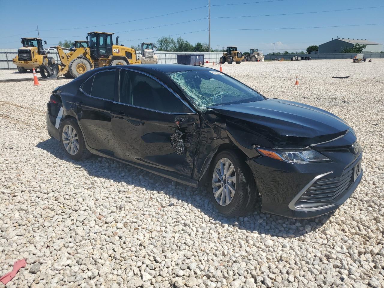 2022 TOYOTA CAMRY LE — снимка 4