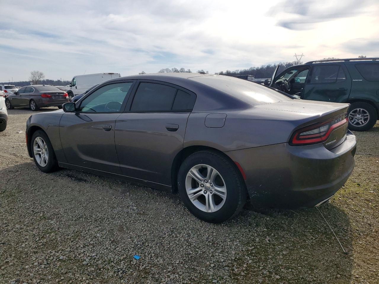 2015 DODGE CHARGER SE — снимка 2