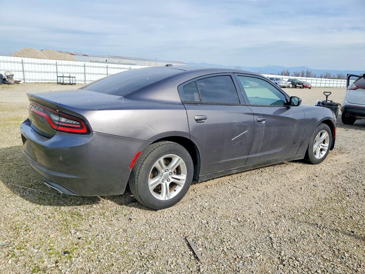 2015 DODGE CHARGER SE — снимка 3
