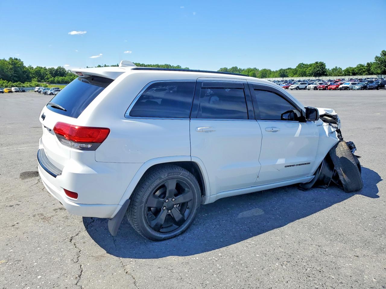 2015 JEEP GRAND CHEROKEE LAREDO — снимка 3