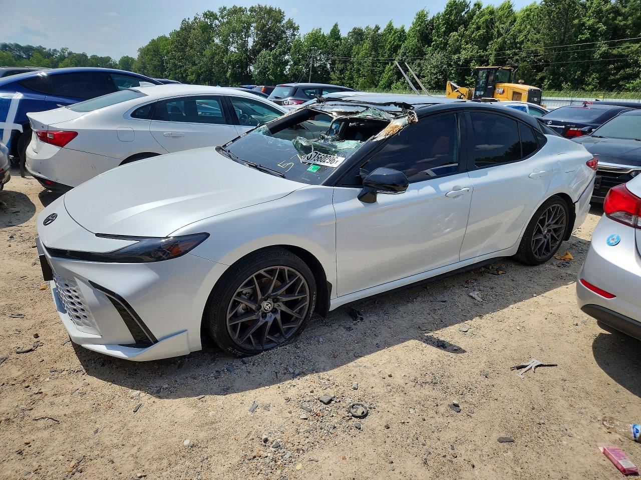 2025 TOYOTA CAMRY XSE