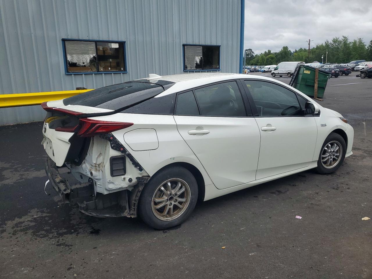 2017 TOYOTA PRIUS PRIME PLUS — снимка 3