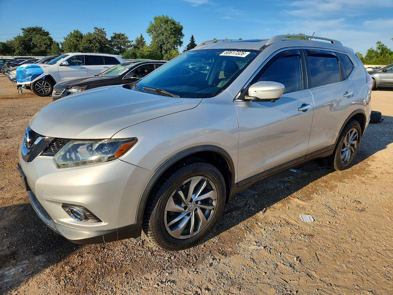2015 NISSAN ROGUE SL