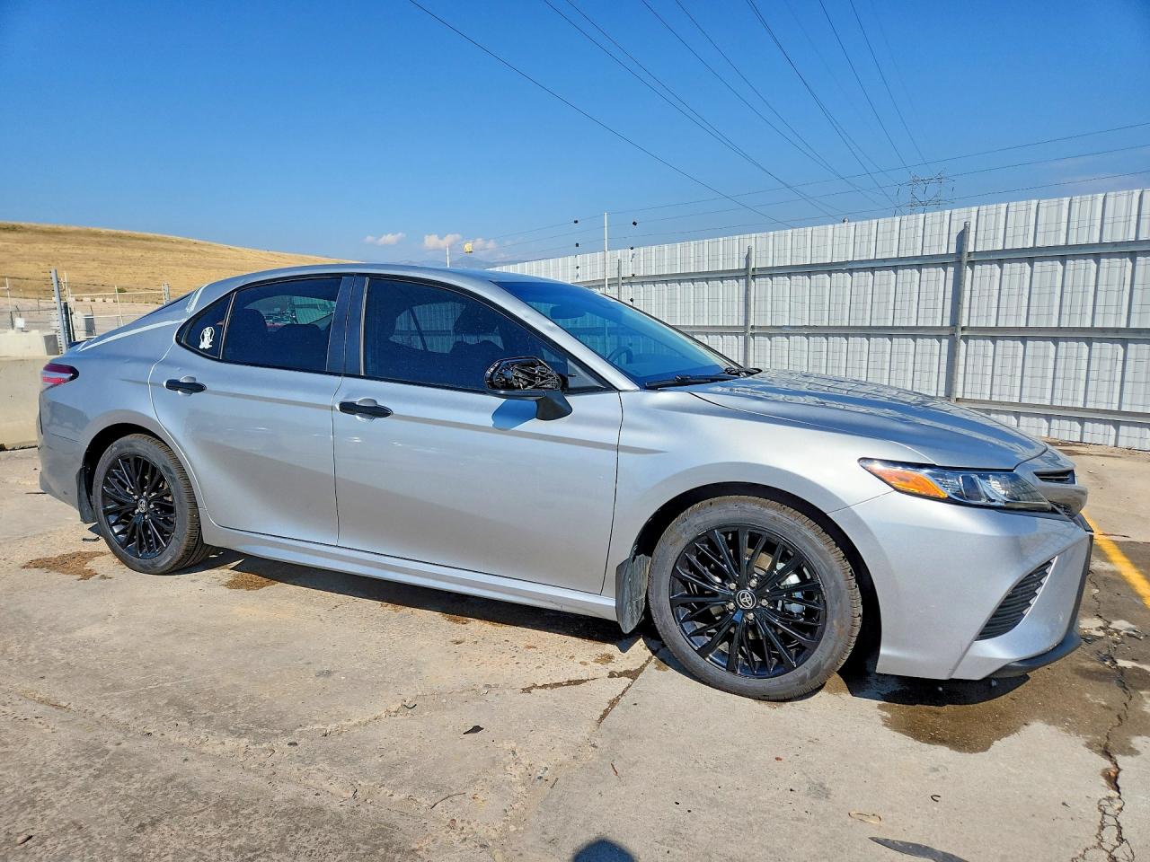 2020 TOYOTA CAMRY SE NIGHTSHADE — снимка 4