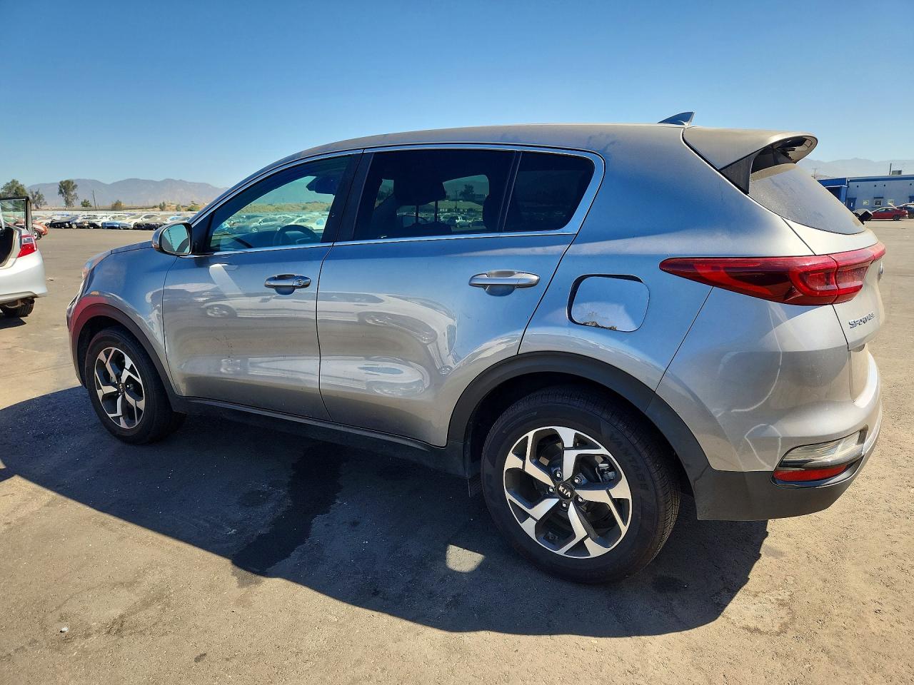 2021 KIA SPORTAGE LX — снимка 2