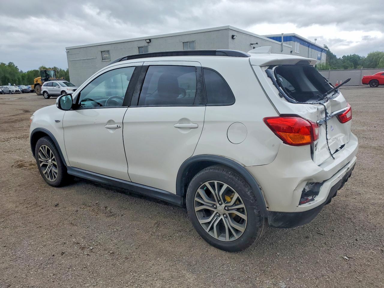 2018 MITSUBISHI RVR SE LIMITED — снимка 2