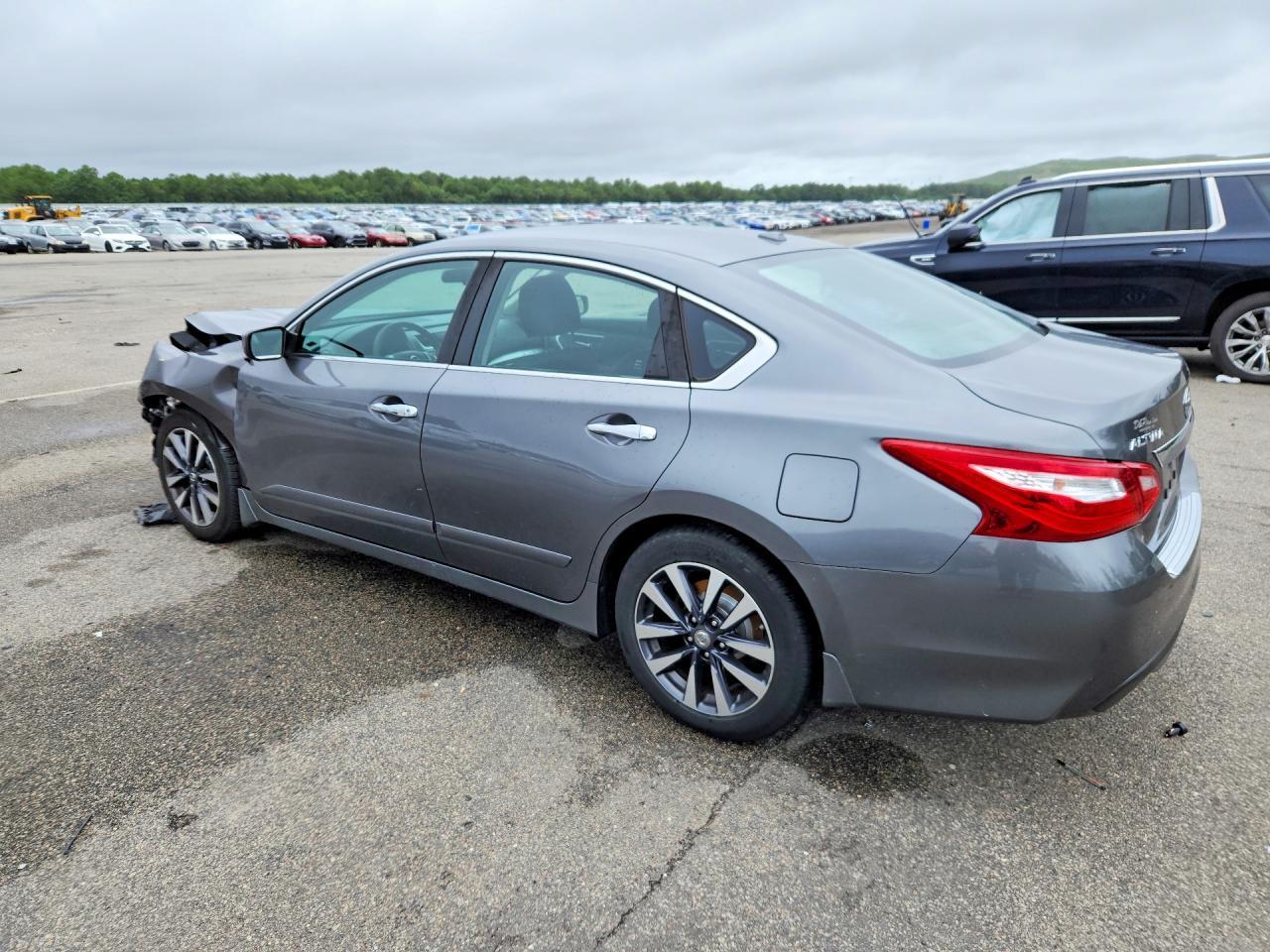2016 NISSAN ALTIMA 2.5 SV — снимка 2