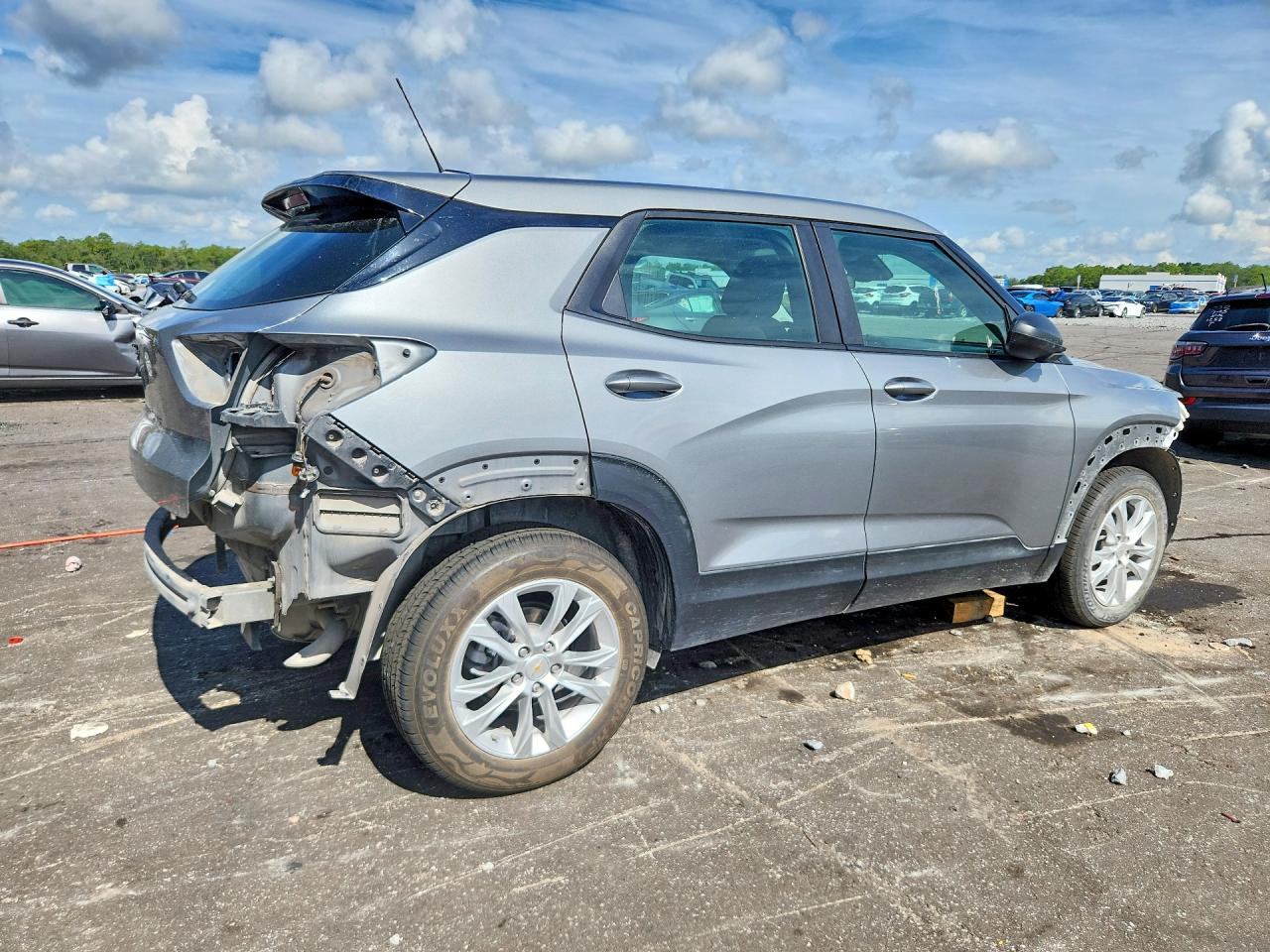 2023 CHEVROLET TRAILBLAZER LS — снимка 3