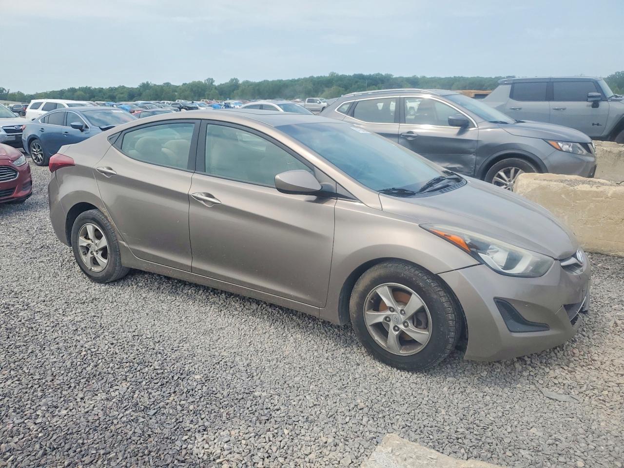2015 HYUNDAI ELANTRA SE — снимка 4