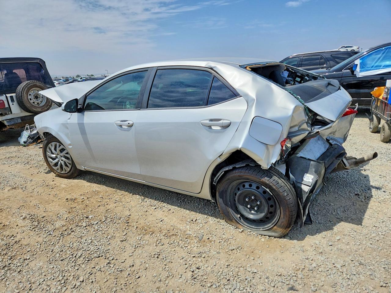 2018 TOYOTA COROLLA LE — снимка 2