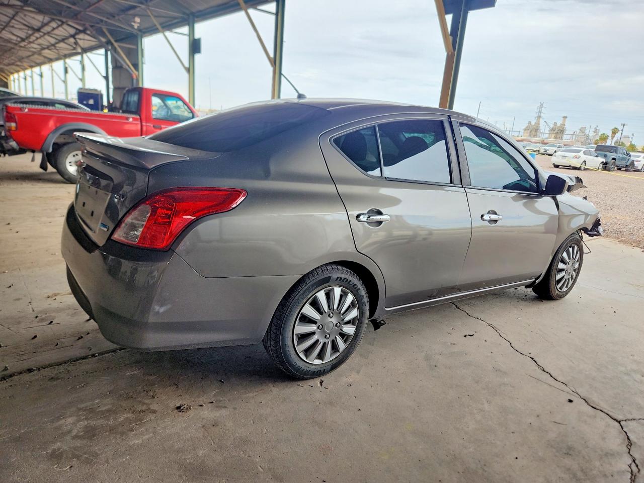 2015 NISSAN VERSA 1.6 SV — снимка 3