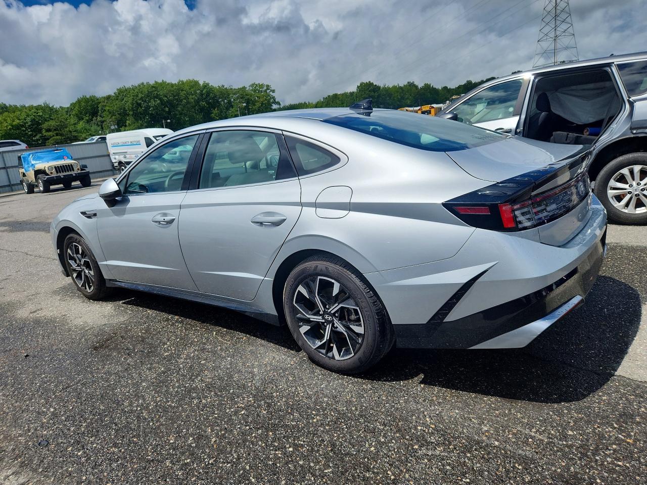 2025 HYUNDAI SONATA SEL — снимка 2