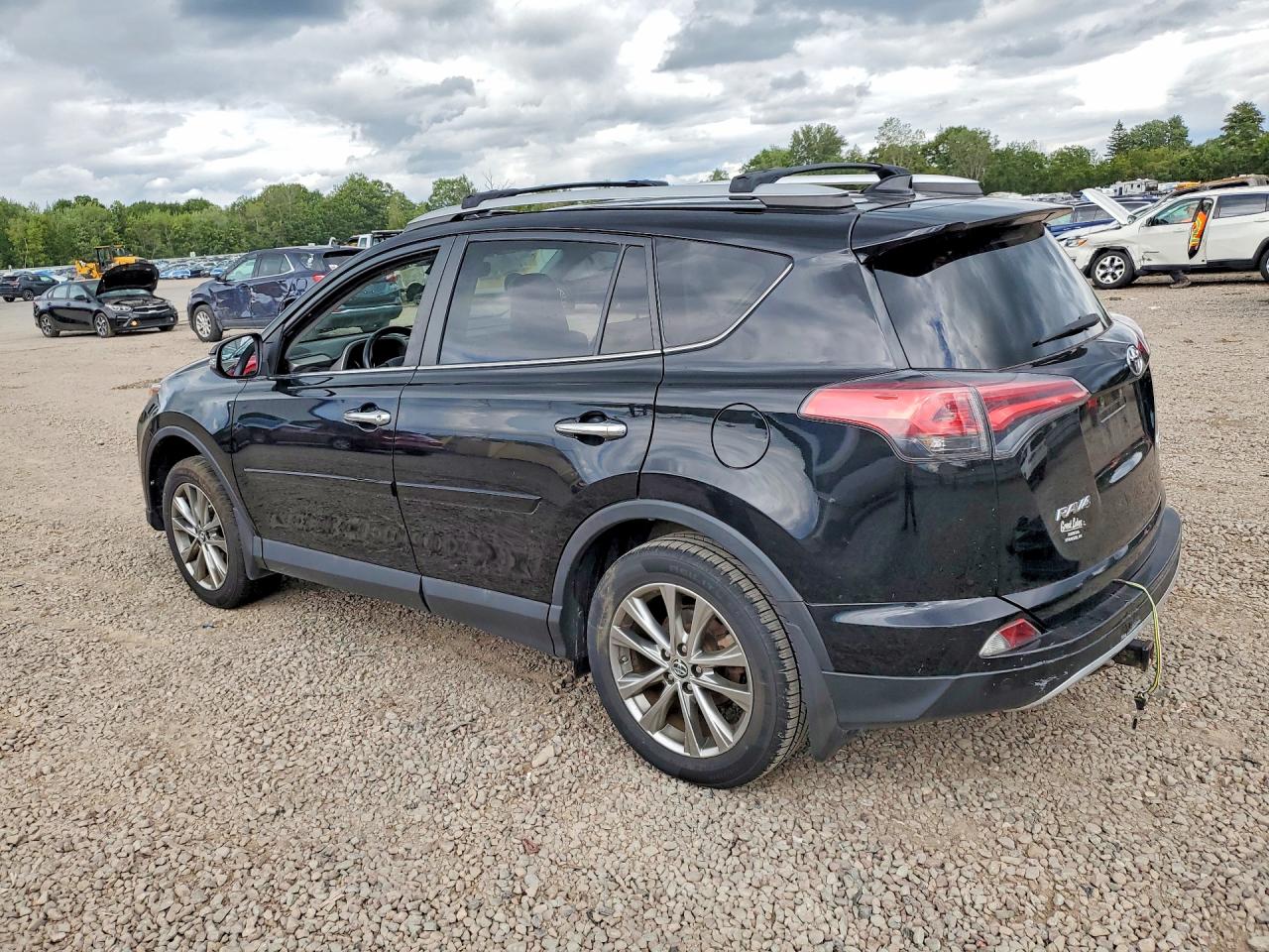 2016 TOYOTA RAV4 LIMITED — снимка 2