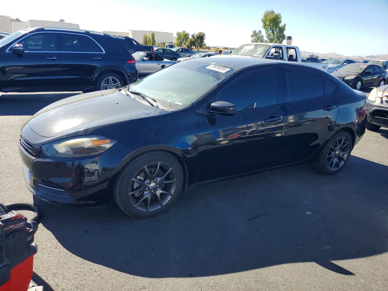 2015 DODGE DART SE