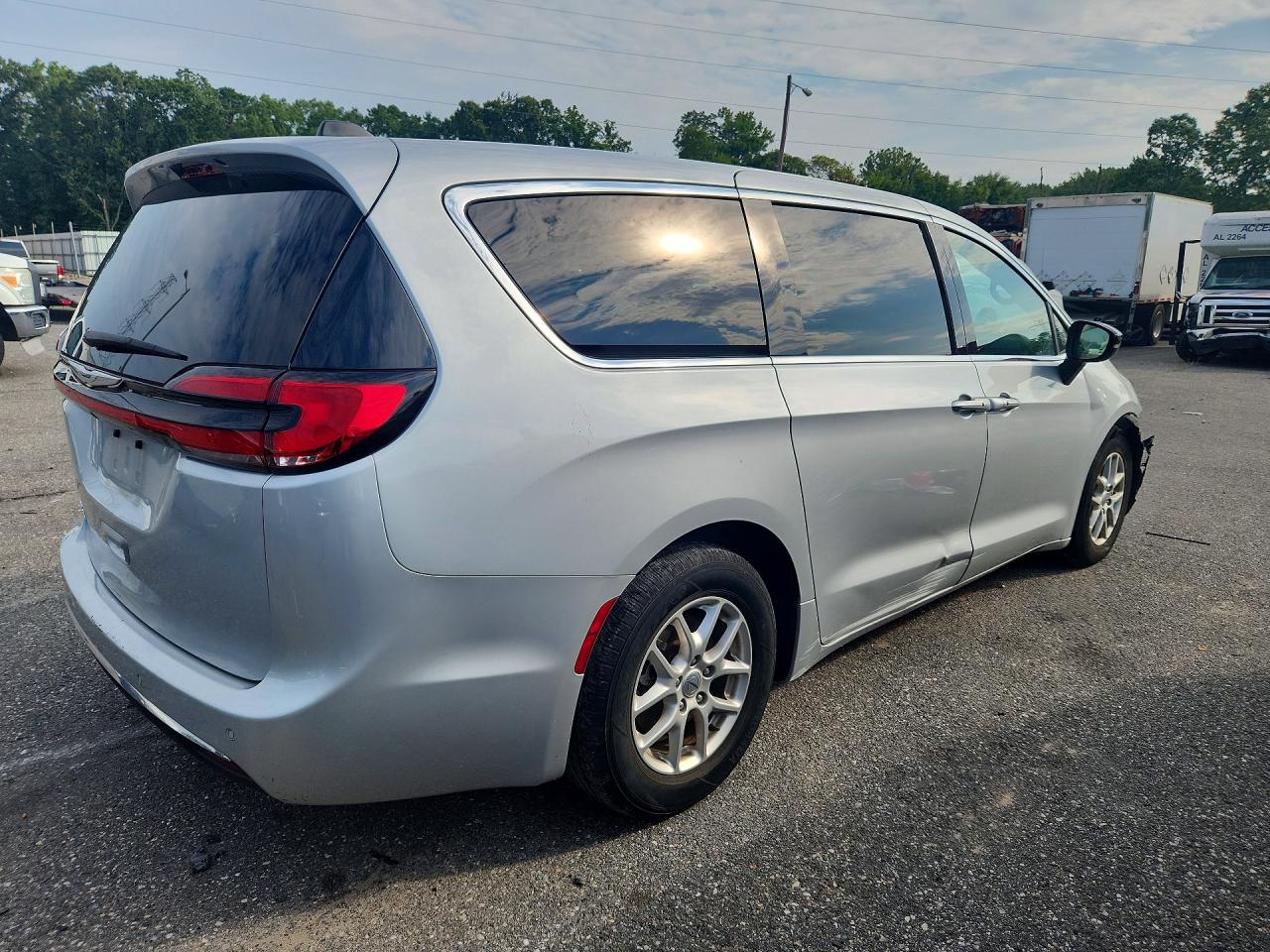 2024 CHRYSLER PACIFICA TOURING L — снимка 3
