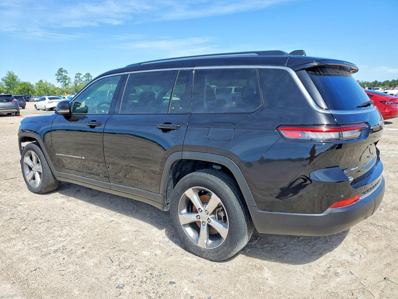 2022 JEEP GRAND CHEROKEE L LIMITED — снимка 2