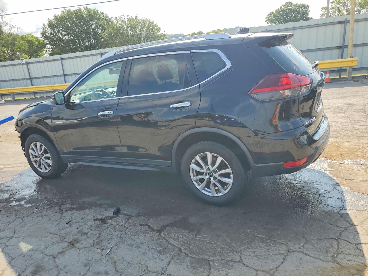 2018 NISSAN ROGUE SV — снимка 2