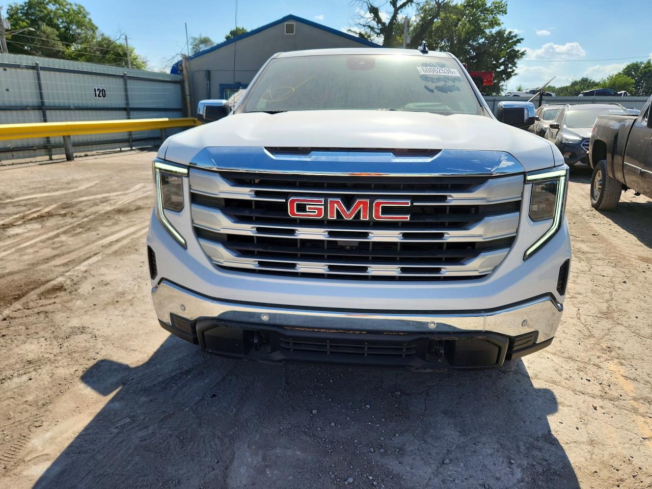 2026 GMC SIERRA K1500 SLE — снимка 5