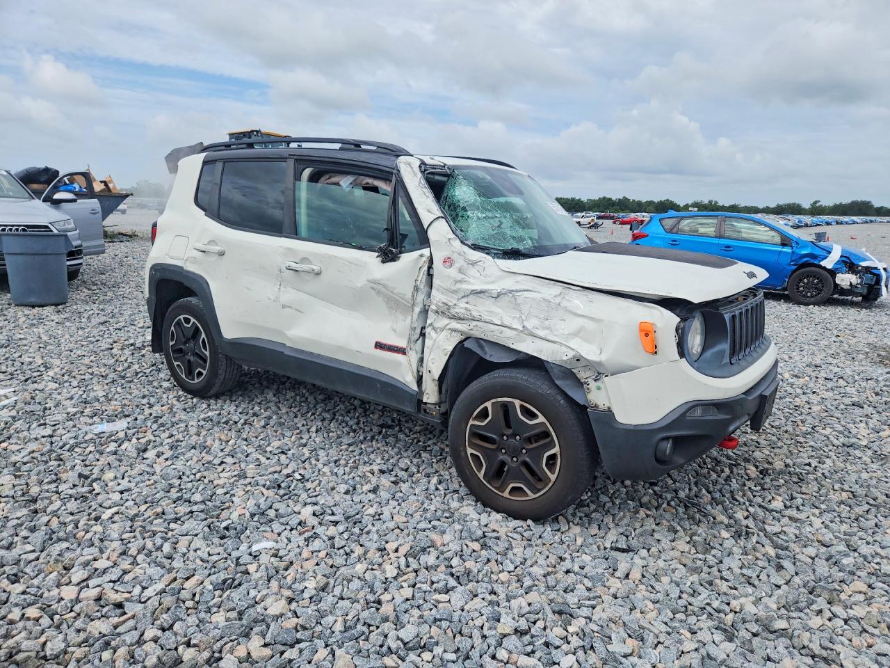 2016 JEEP RENEGADE TRAILHAWK — снимка 4
