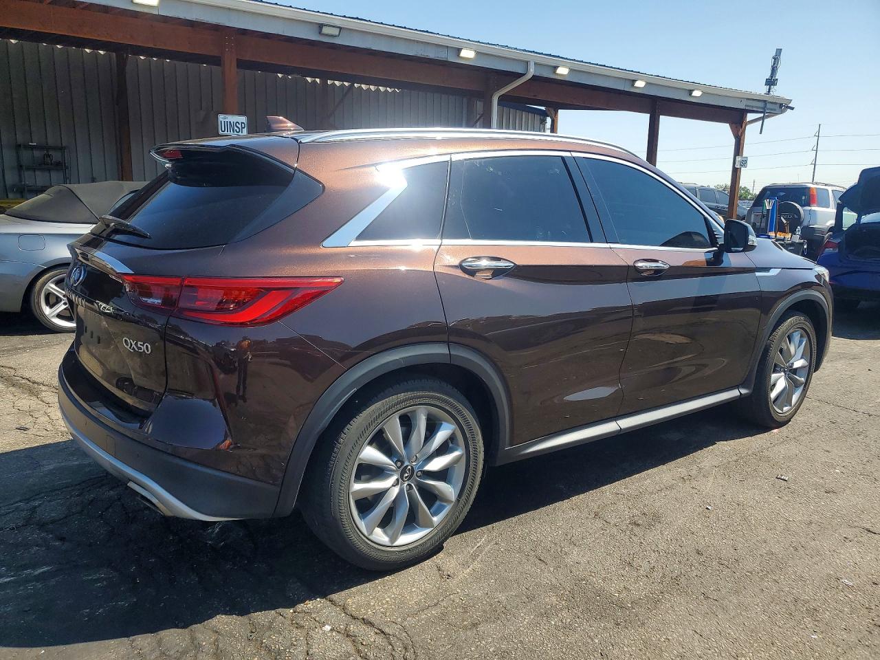 2020 INFINITI QX50 LUXE — снимка 3
