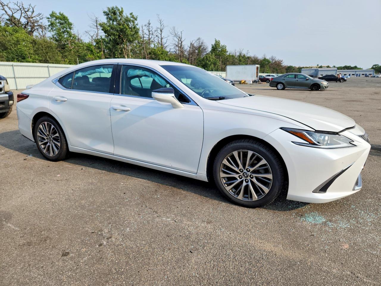 2020 LEXUS ES 350 — снимка 4