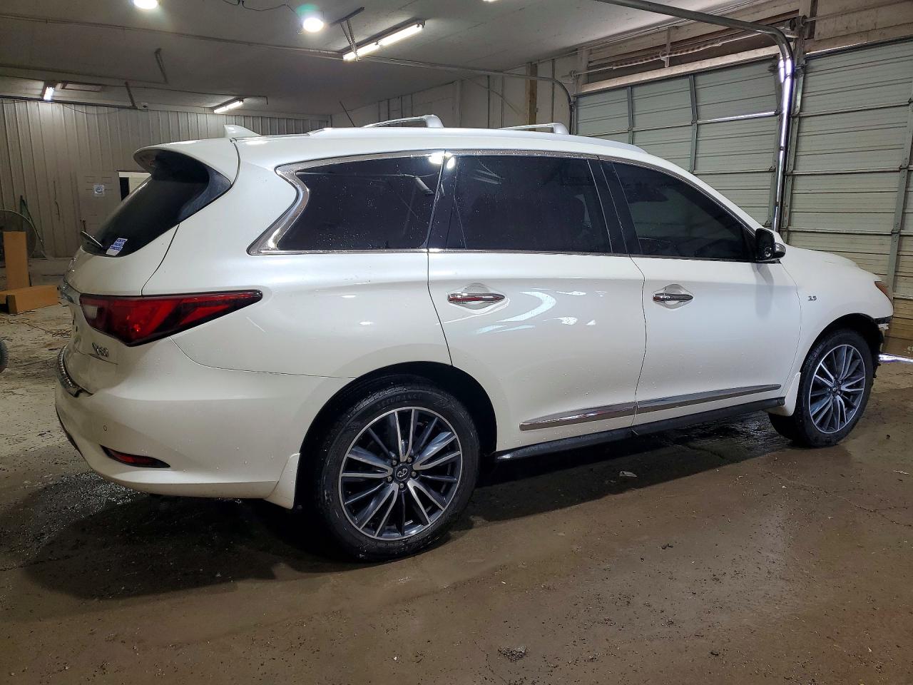 2019 INFINITI QX60 LUXE — снимка 3
