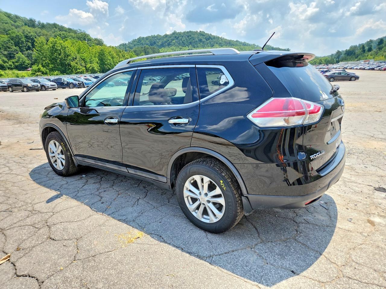 2015 NISSAN ROGUE SV — снимка 2