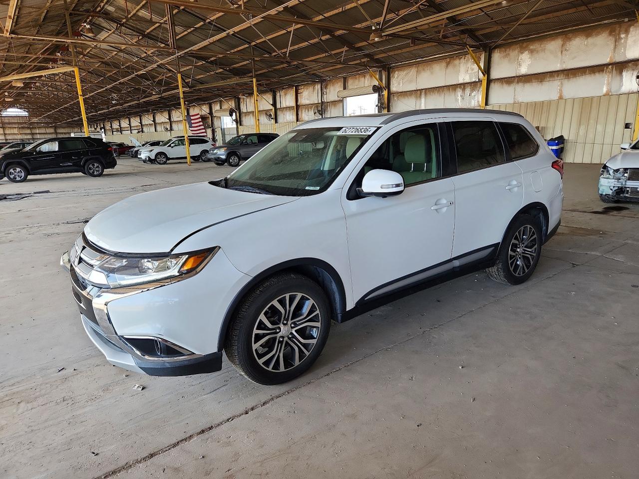 2017 MITSUBISHI OUTLANDER SE