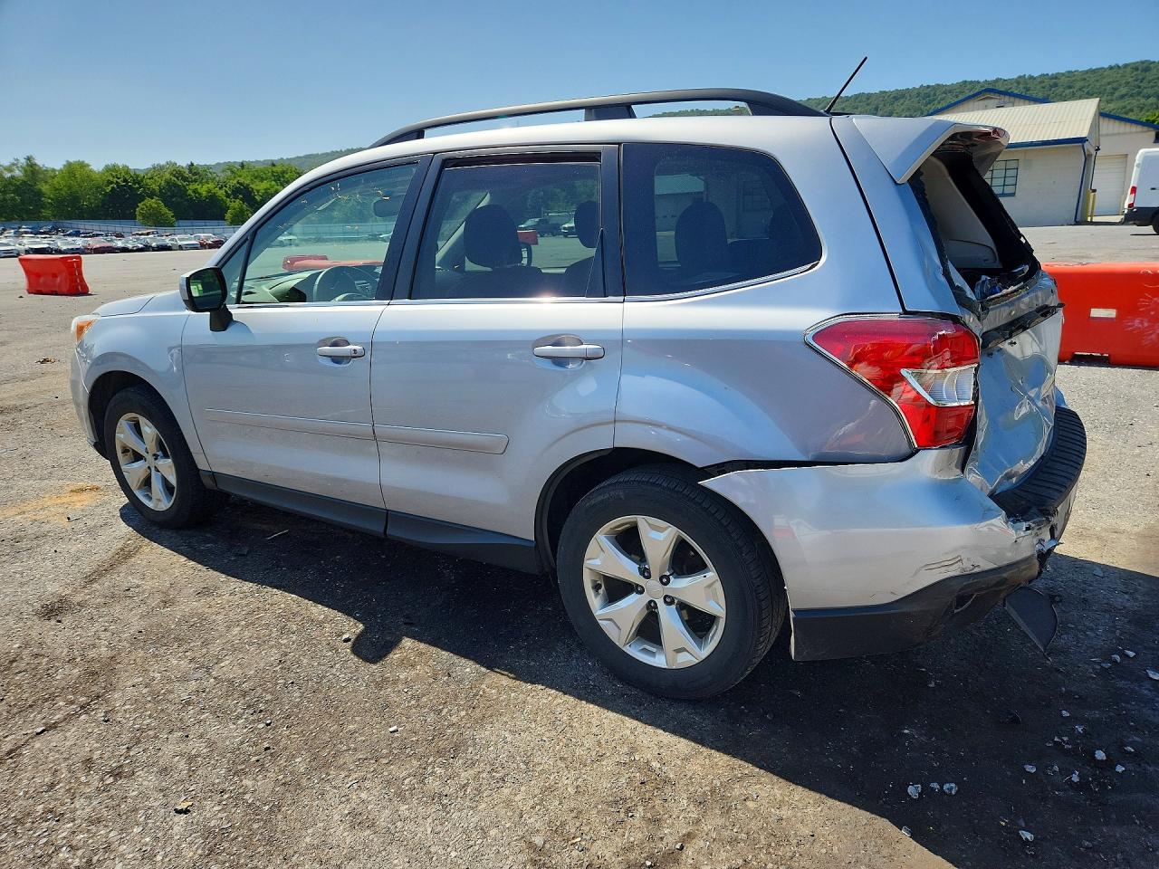 2015 SUBARU FORESTER — снимка 2