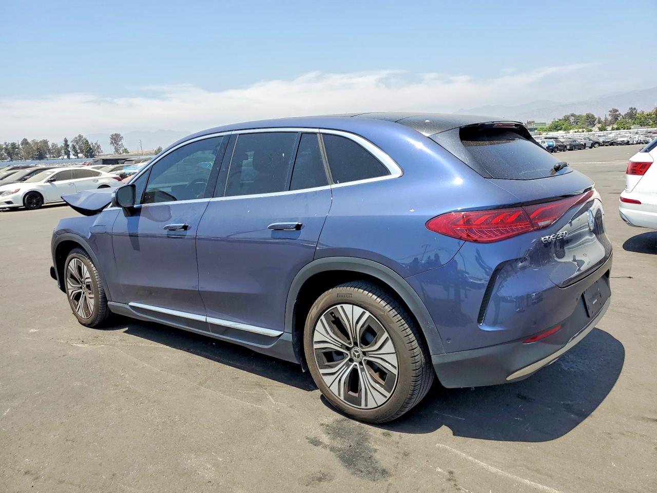 2023 MERCEDES-BENZ EQE SUV 350 4MATIC — снимка 2