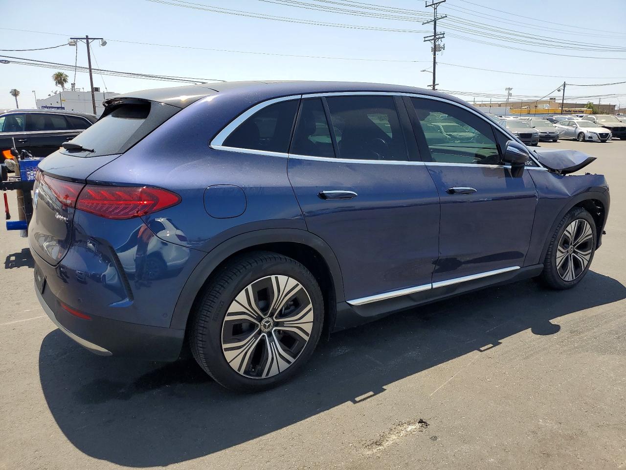2023 MERCEDES-BENZ EQE SUV 350 4MATIC — снимка 3