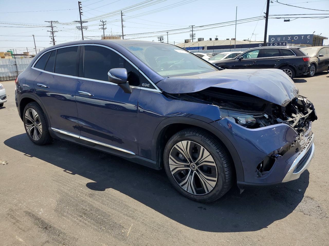 2023 MERCEDES-BENZ EQE SUV 350 4MATIC — снимка 4