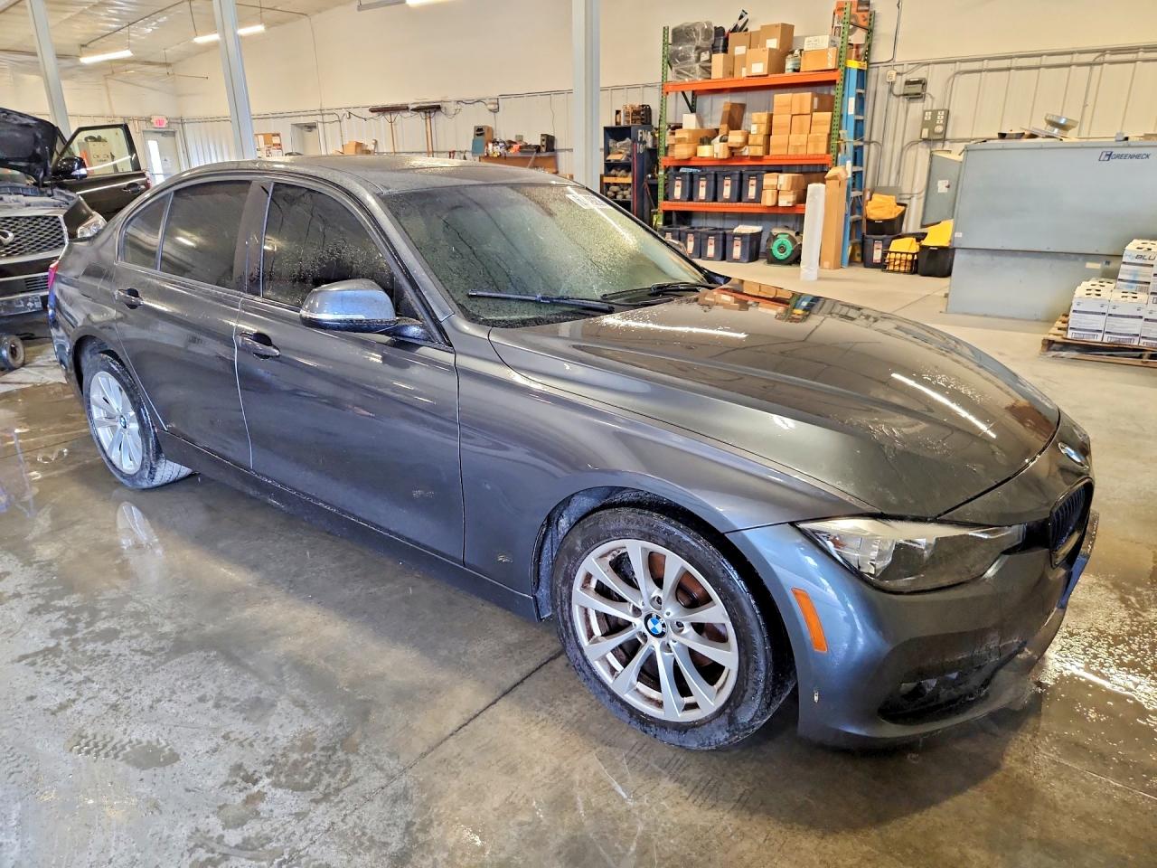 2017 BMW 320 XI — снимка 4