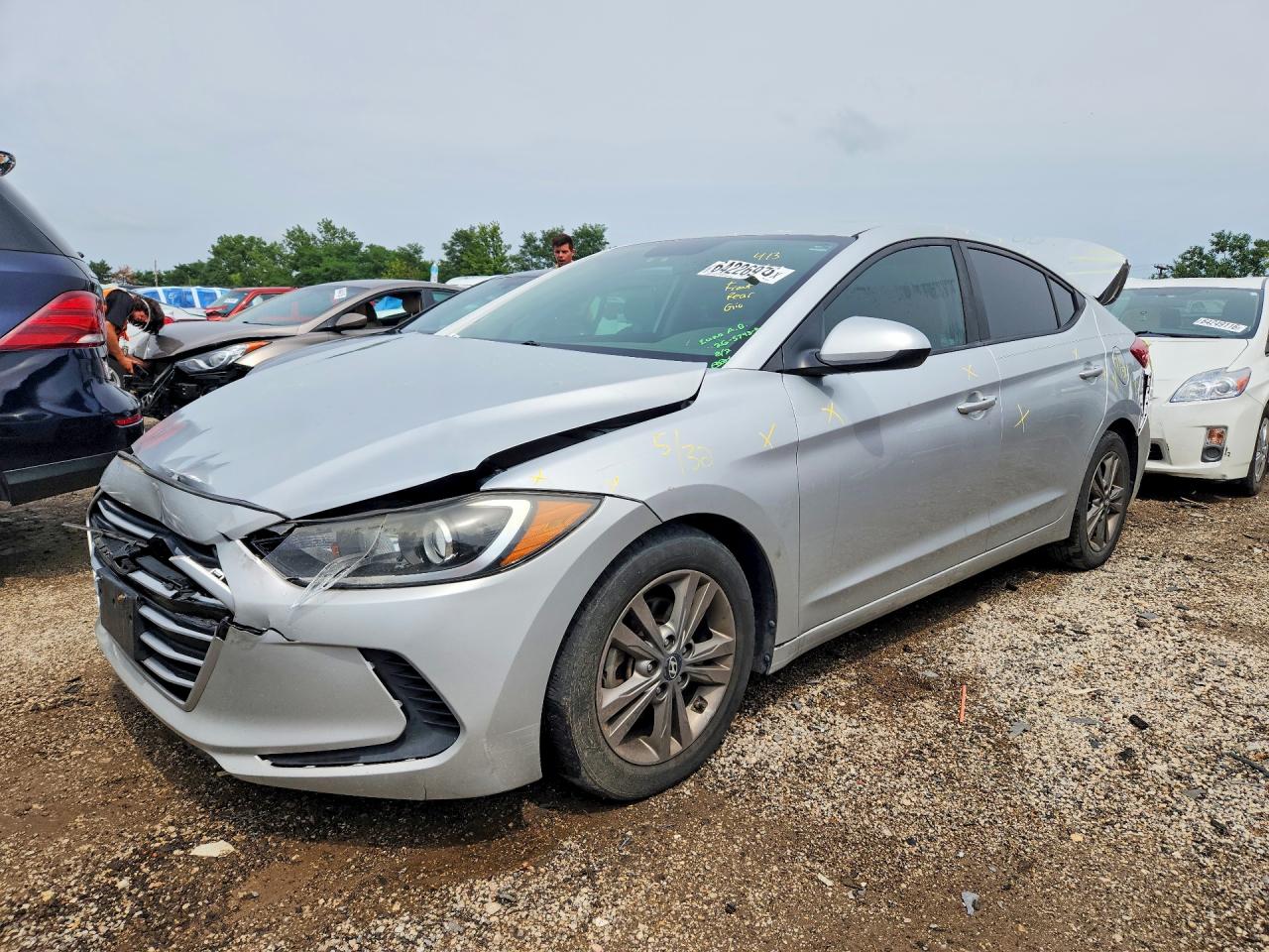 2017 HYUNDAI ELANTRA SE