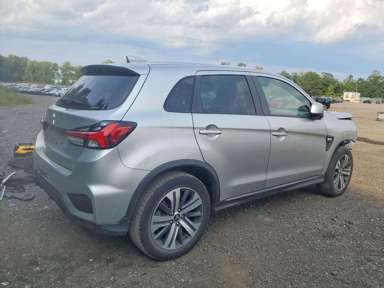2024 MITSUBISHI OUTLANDER SPORT S/SE — снимка 3