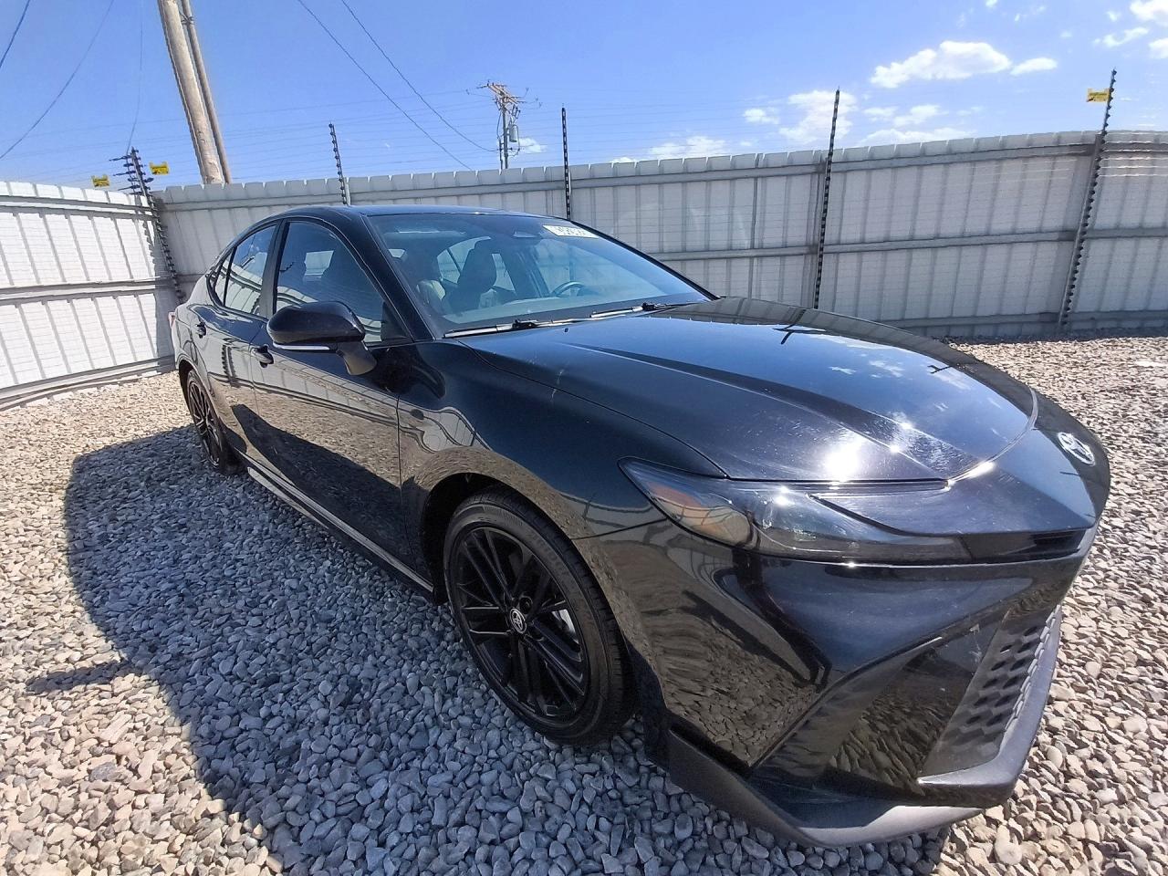 2026 TOYOTA CAMRY SE — снимка 4