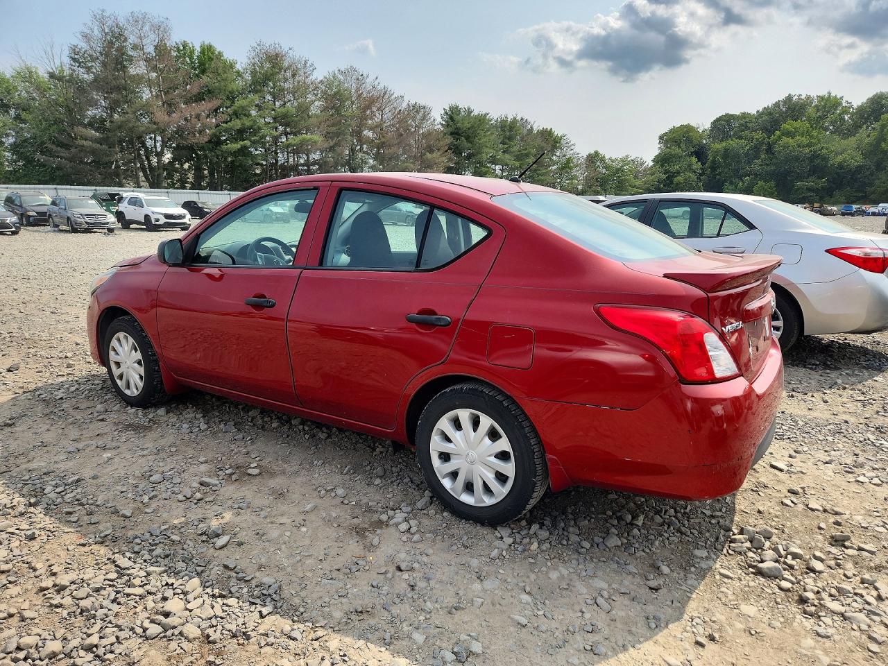 2015 NISSAN VERSA 1.6 S PLUS — снимка 2
